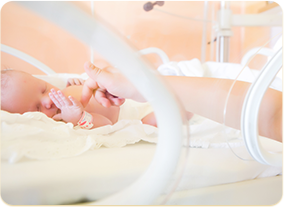Logros en el desarrollo de un bebé prematuro