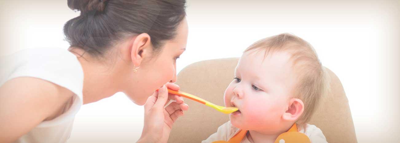 Alimentación sólida de tu bebé. Etapa: 6 meses Alimentación sólida de tu bebé. Etapa: 6 meses